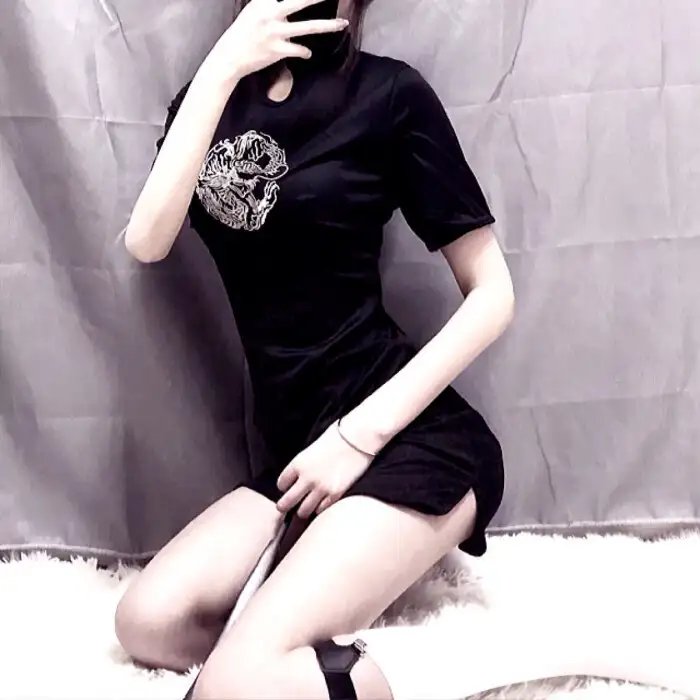 深夜姐妹会封面